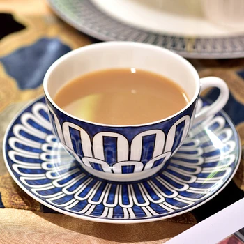 2022 Novo Bone China Café de Luxo Porcelana Xícara de Chá de Copos de Conjunto para o Hotel Home Apresentar e Servir Pratos e Placas de Conjuntos